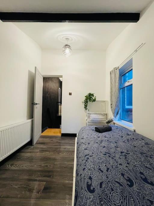 Central Area Terraced House With Private Hot Tub Лінкольн Екстер'єр фото